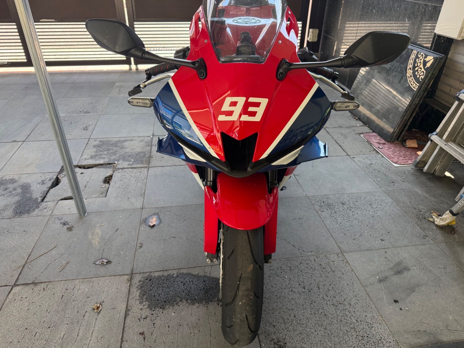 혼다 CBR 600 RR thumb 2