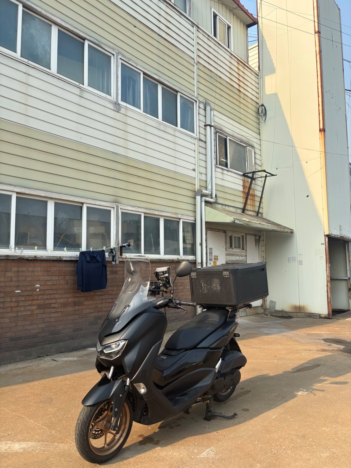 야마하 NMAX 125 thumb 2
