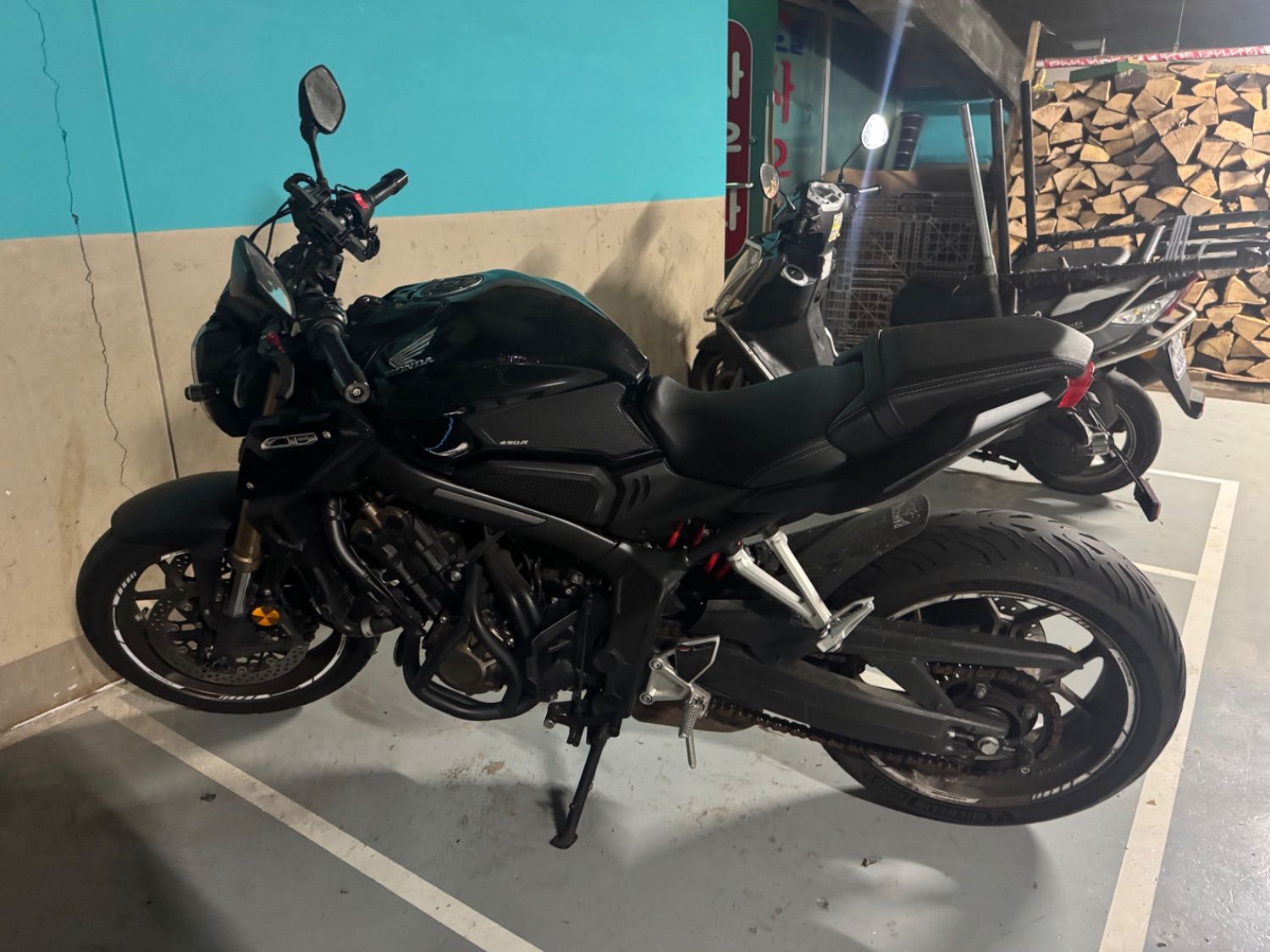 혼다 CB 650 R thumb 2