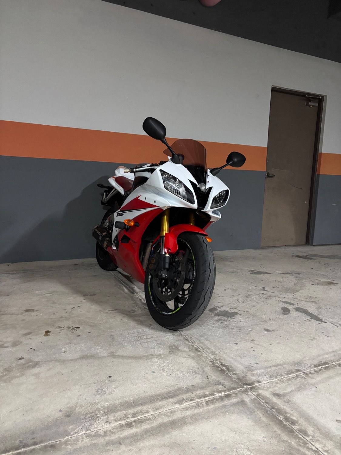 야마하 YZF R6 main