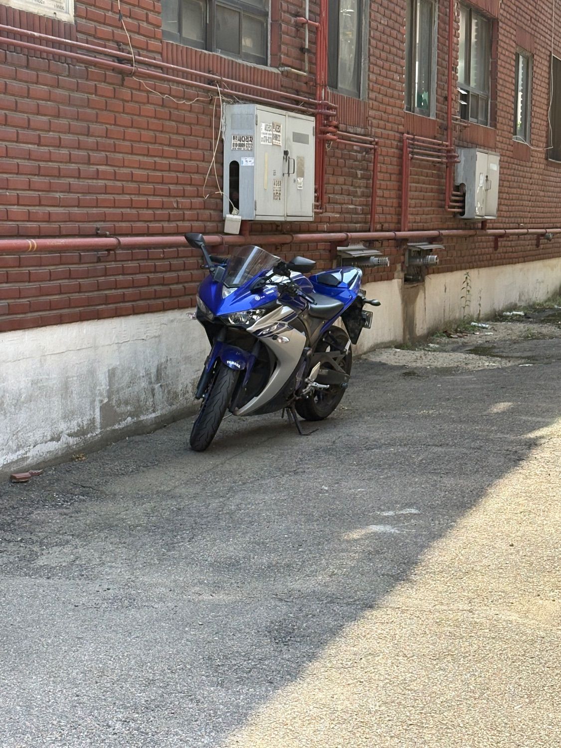 야마하 YZF R3 more