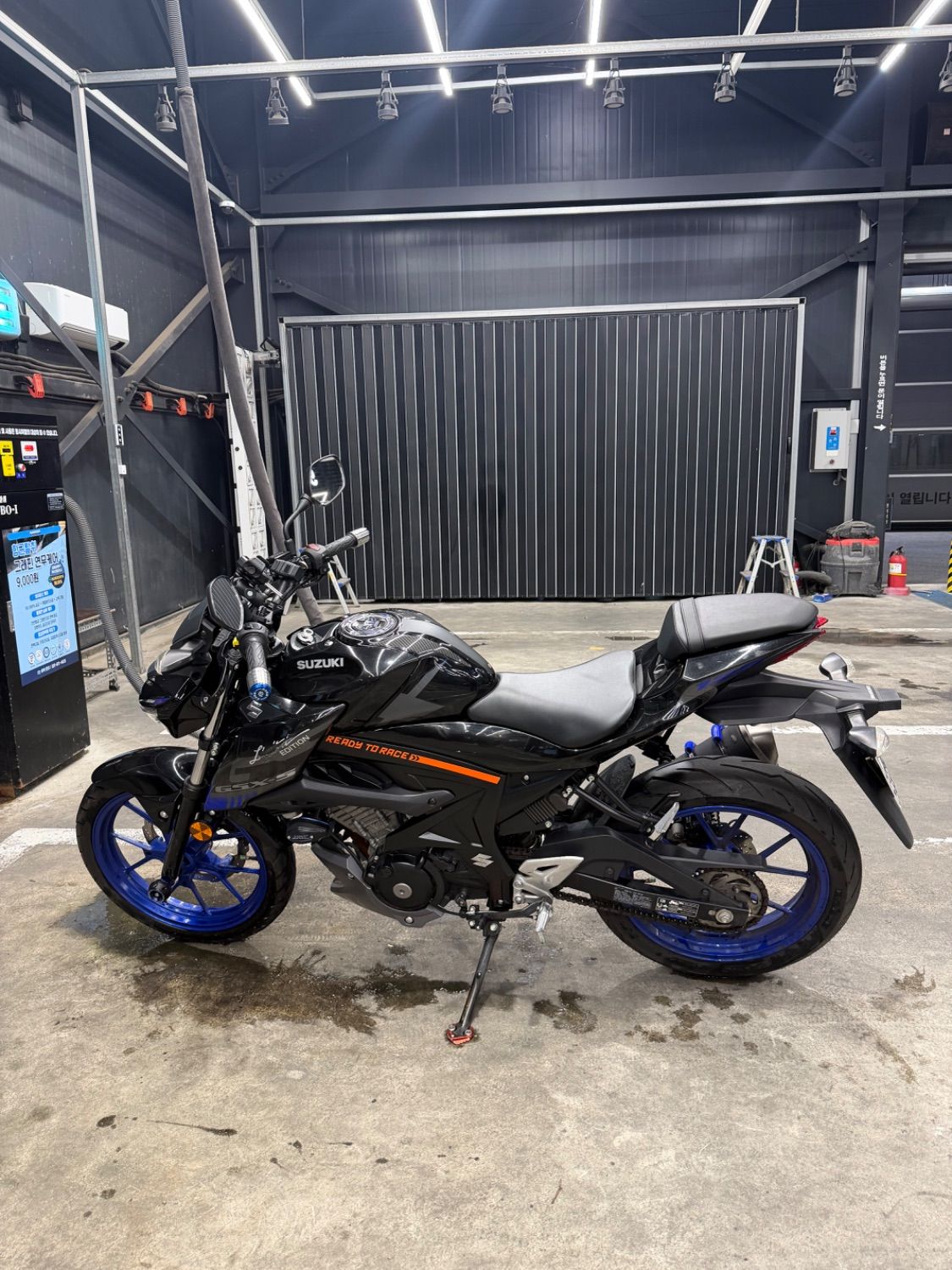 스즈키 GSX S 125 thumb 2