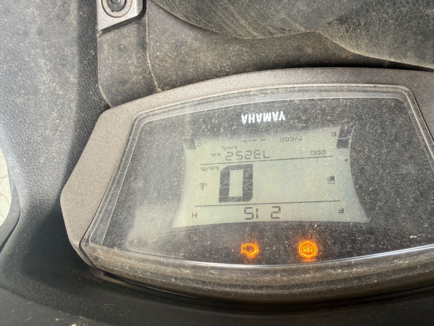 야마하 NMAX 125 more