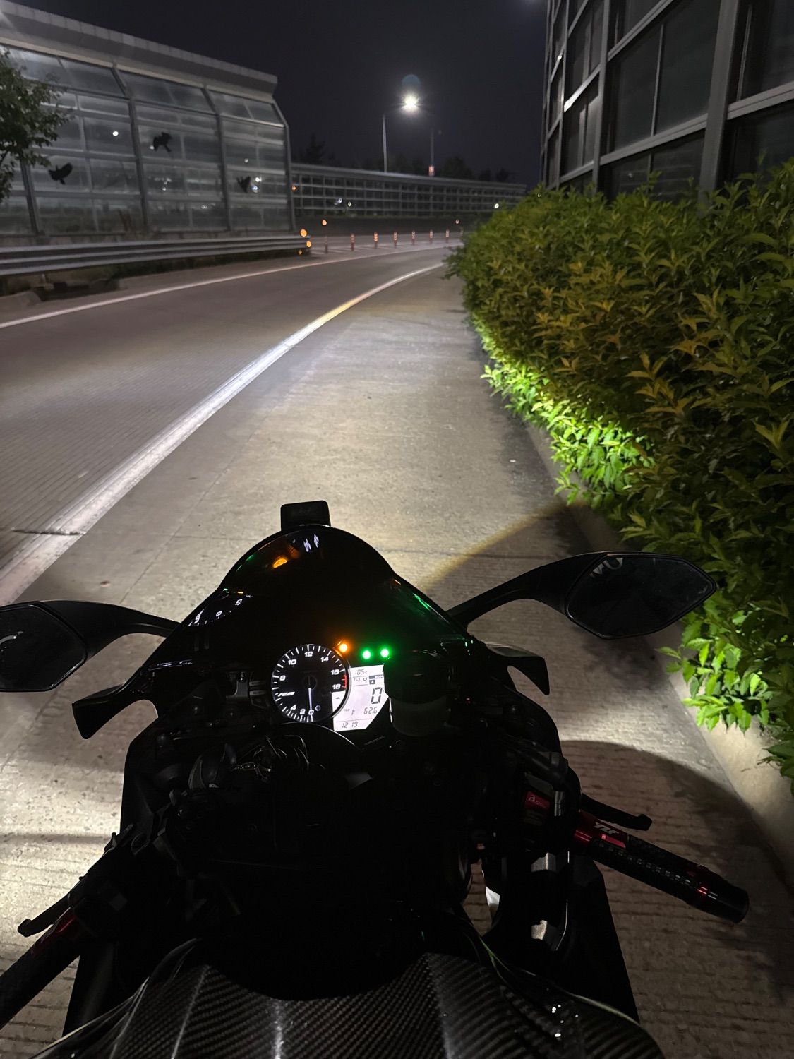 야마하 YZF 600 R thumb 2