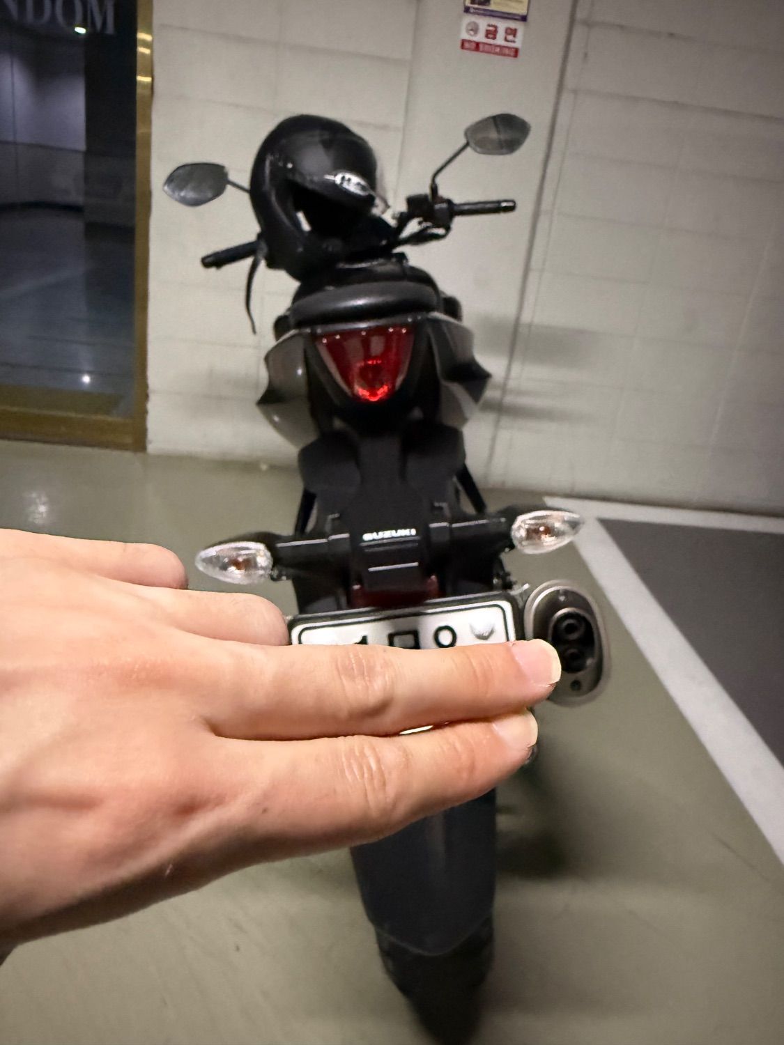 스즈키 GSX S 125 thumb 2