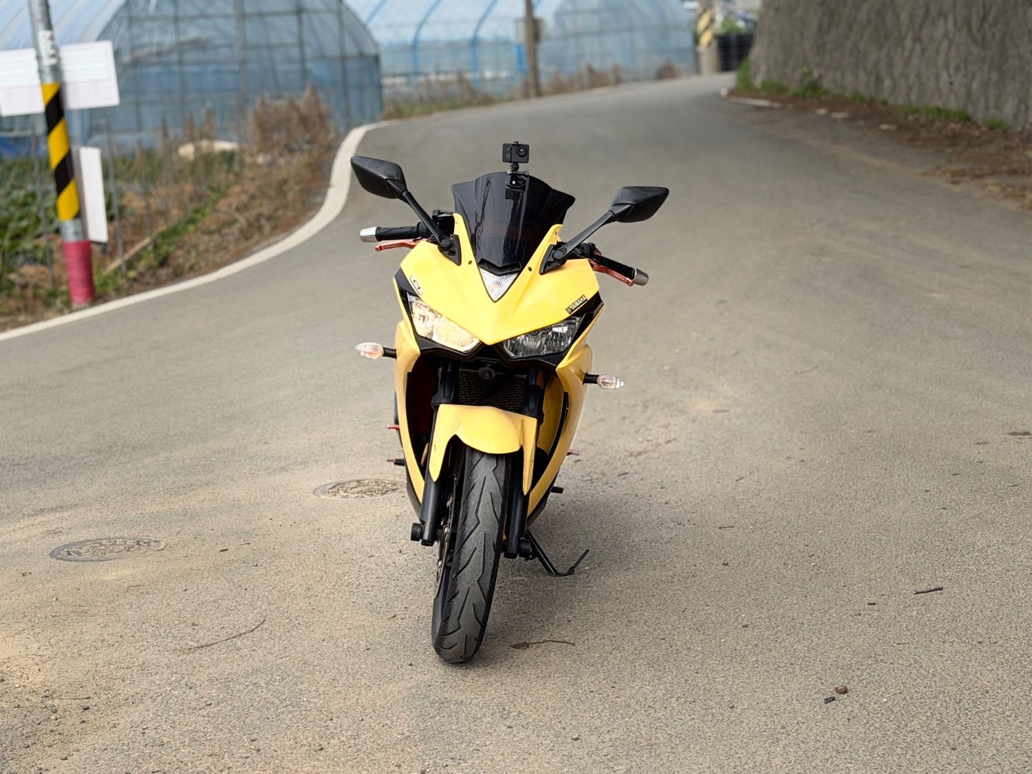 야마하 YZF R3 thumb 2