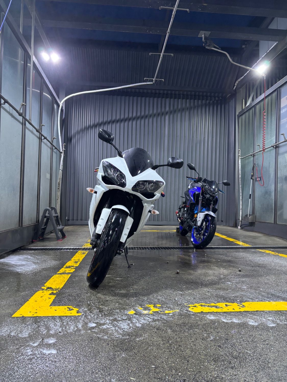 야마하 YZF R1 main