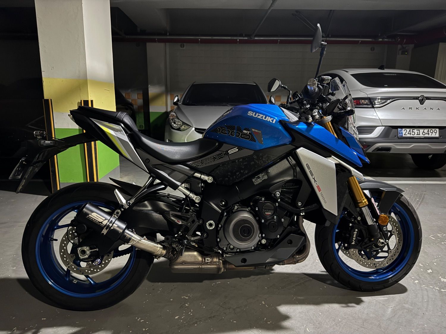 스즈키 GSX S 1000 more
