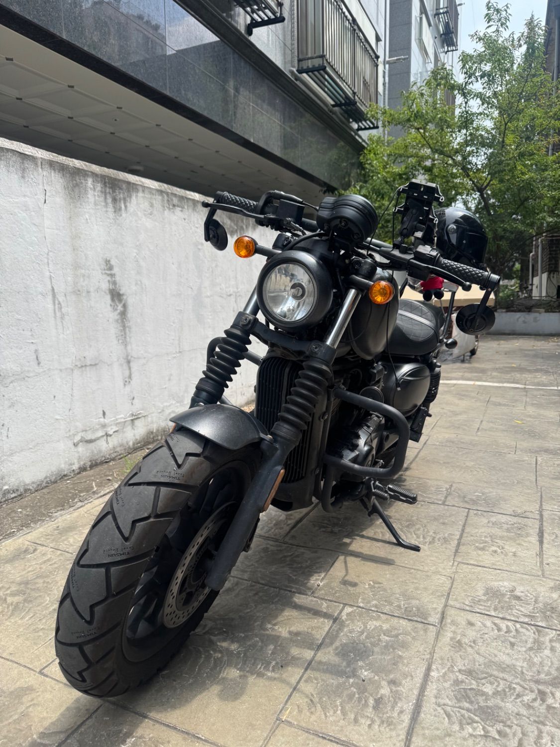KR모터스 아퀼라 300 S more