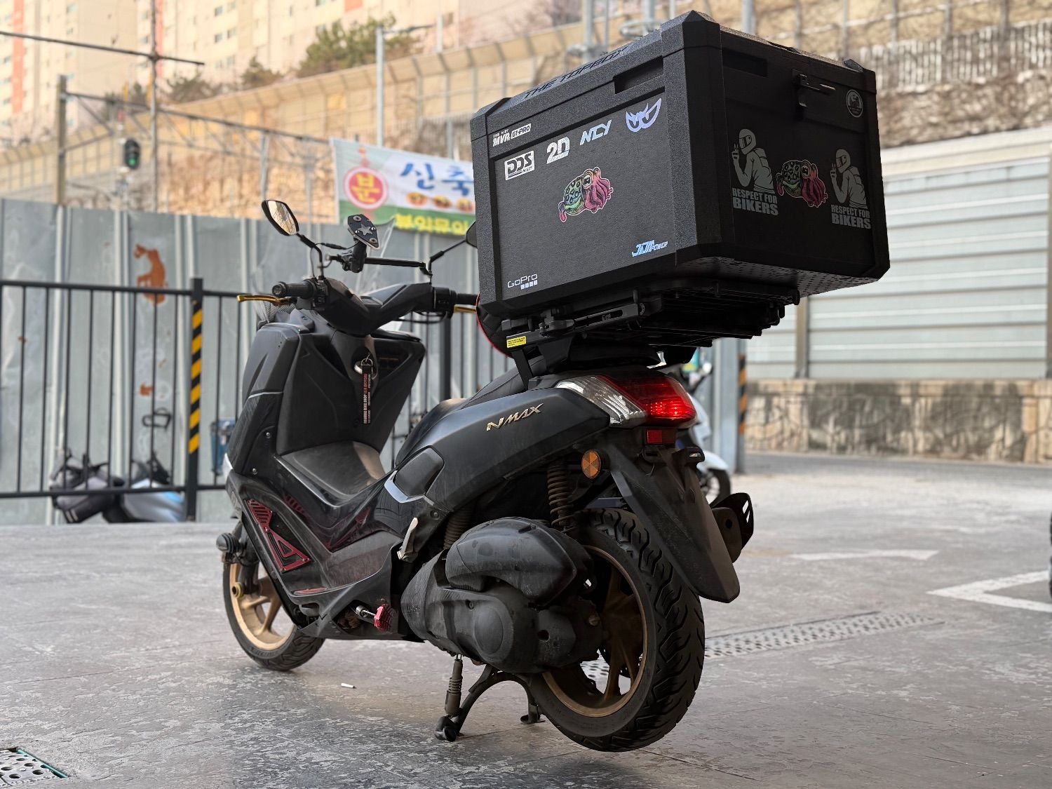 야마하 NMAX 125 more