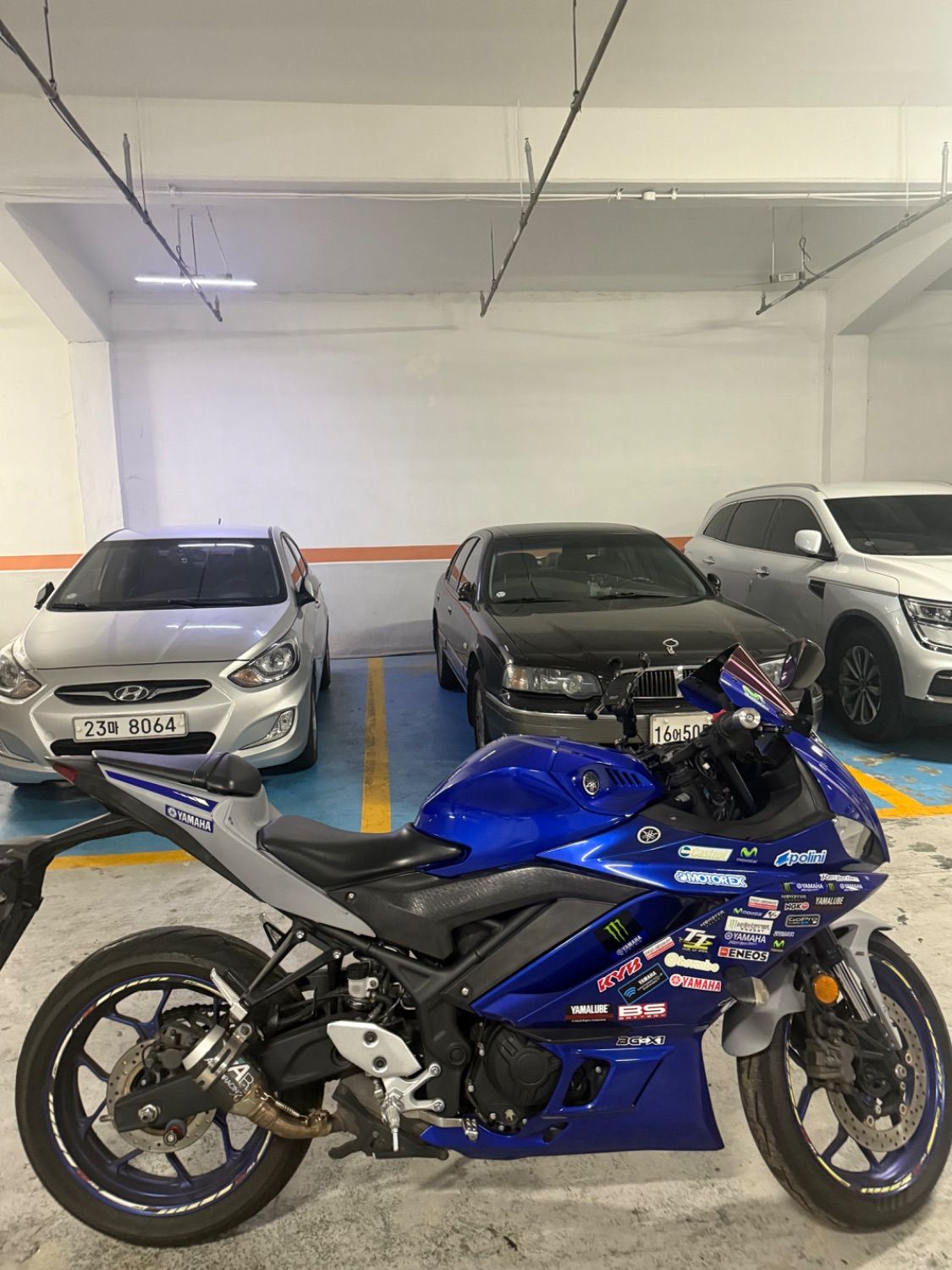 야마하 YZF R3 more