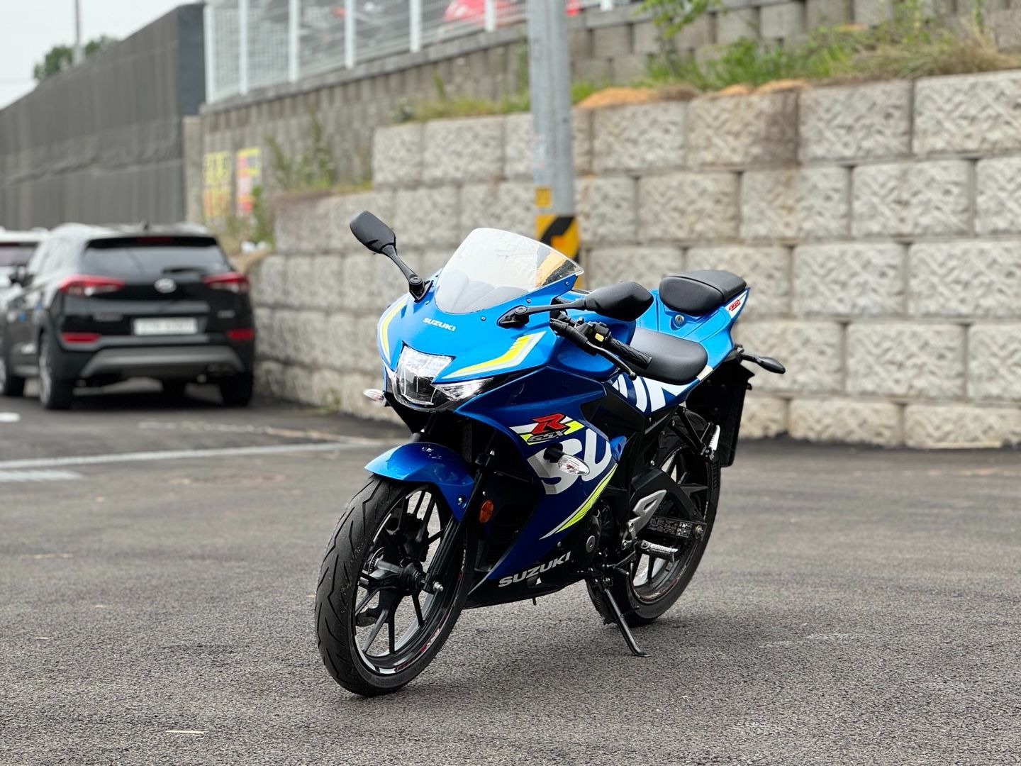 스즈키 GSX R 125 ABS thumb 2