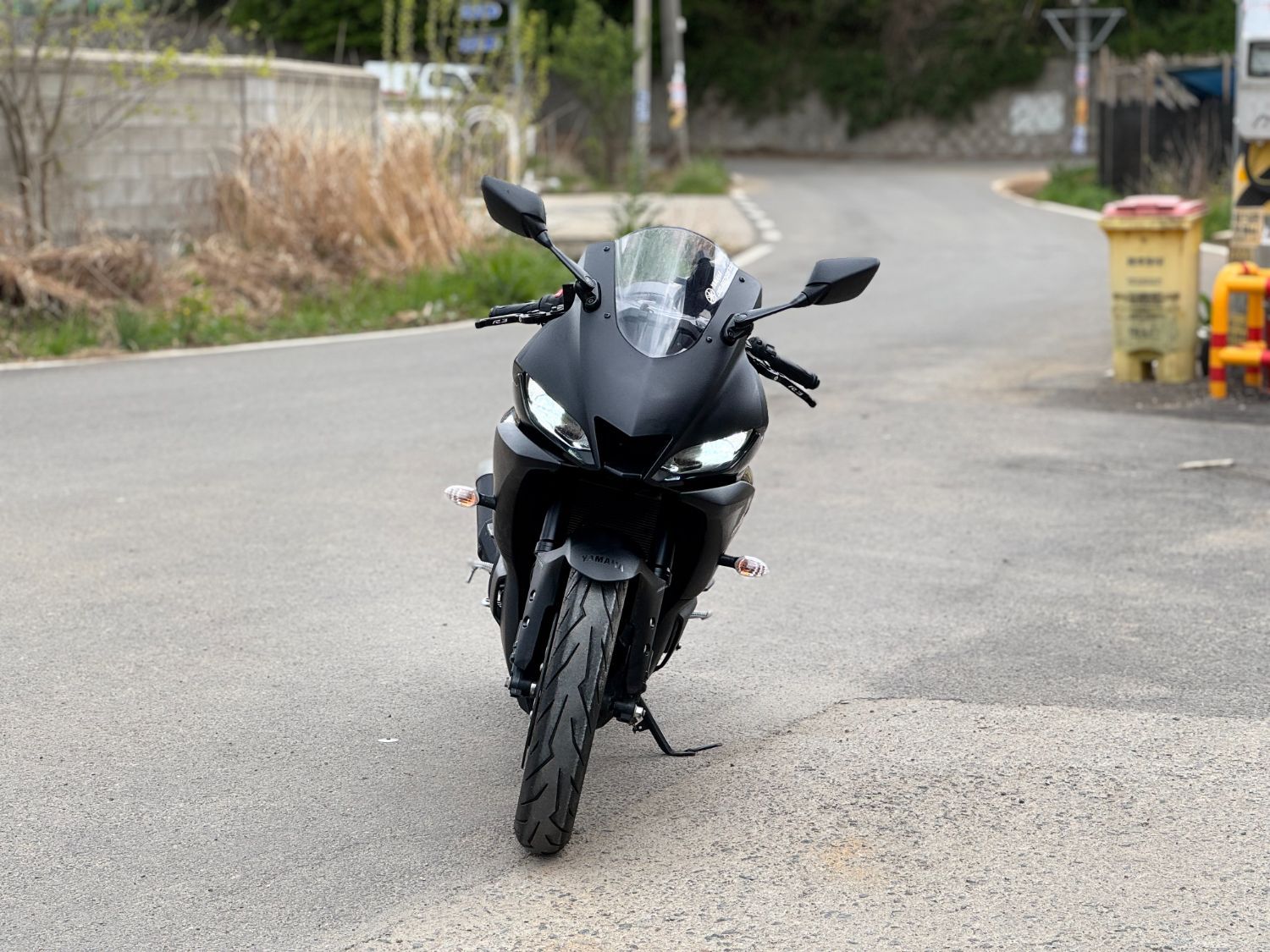 야마하 YZF R3 more