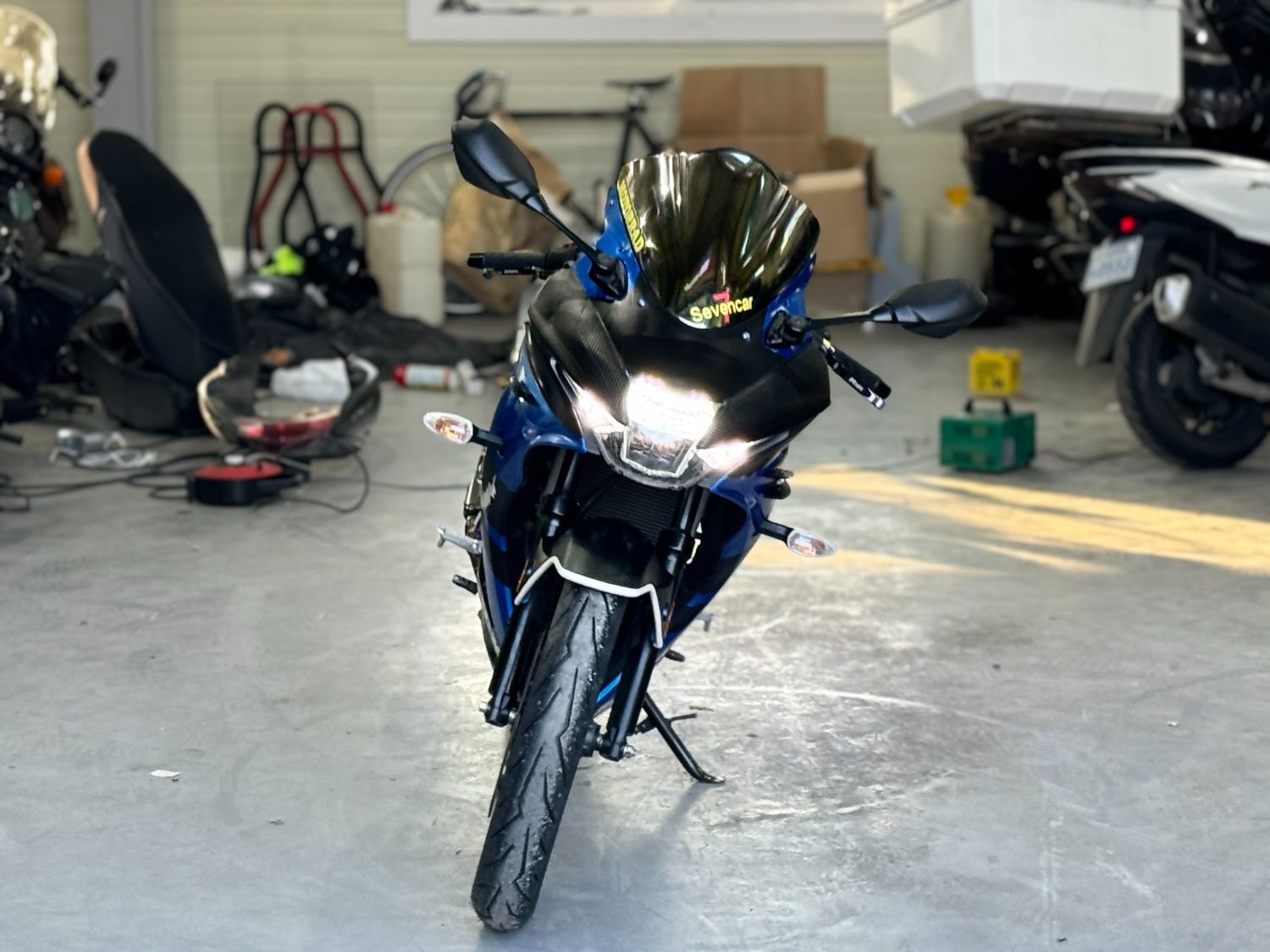 스즈키 GSX R 125 ABS more