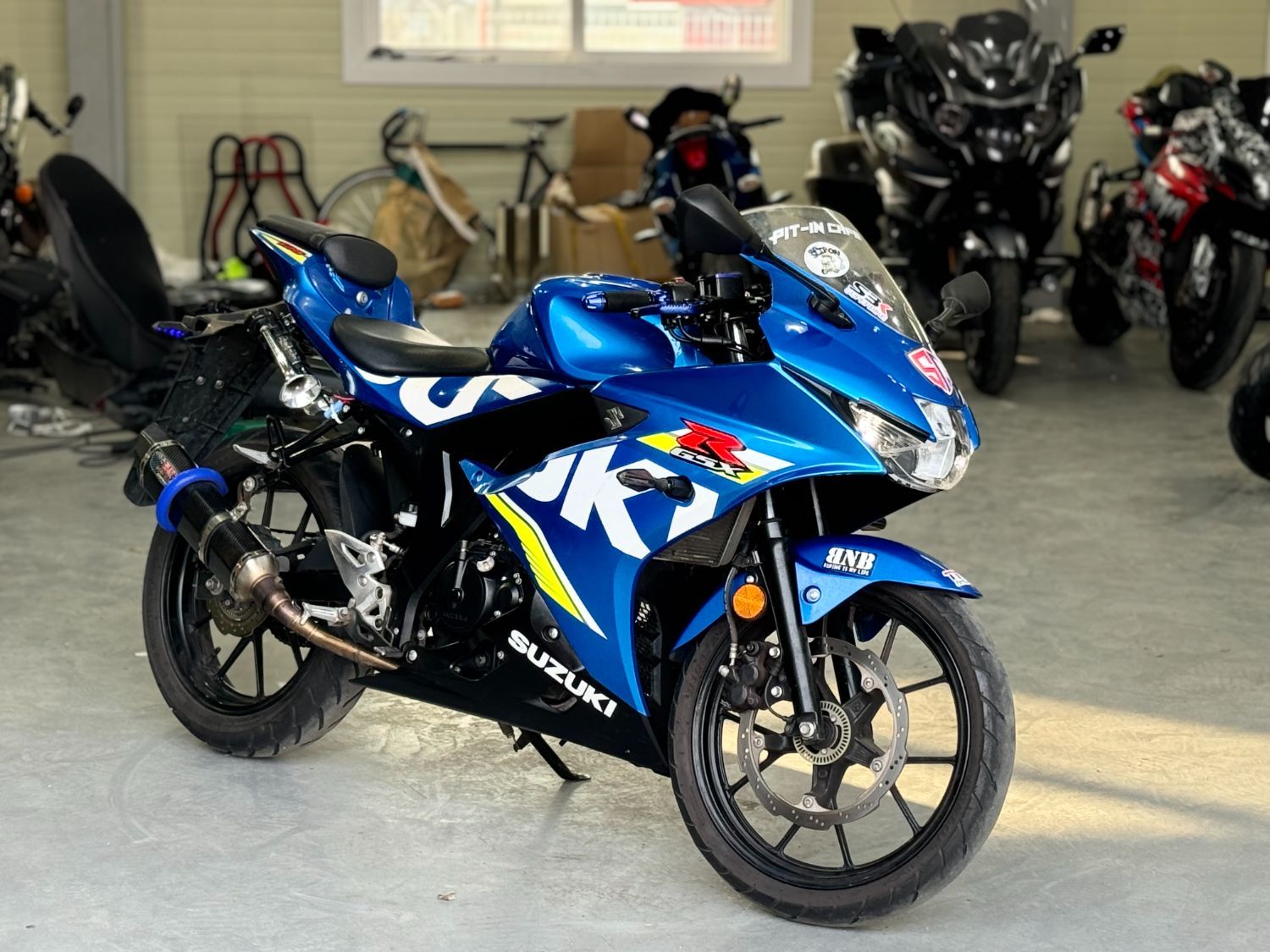 스즈키 GSX R 125 ABS thumb 2
