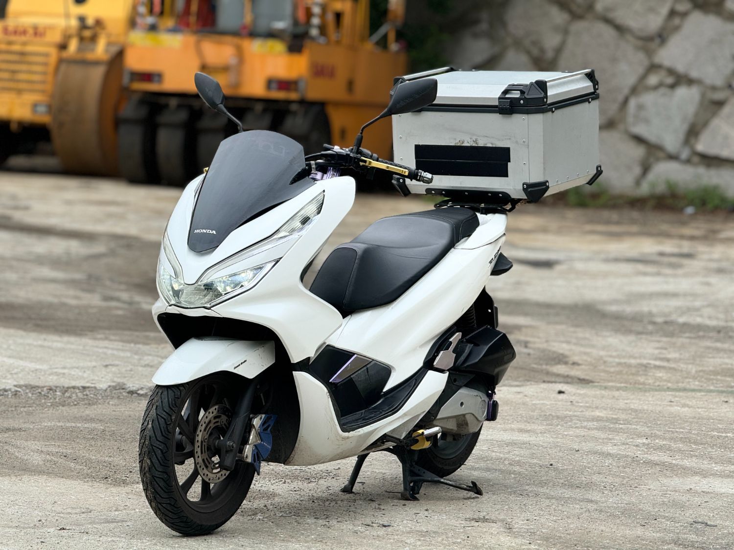 혼다 PCX 125 more
