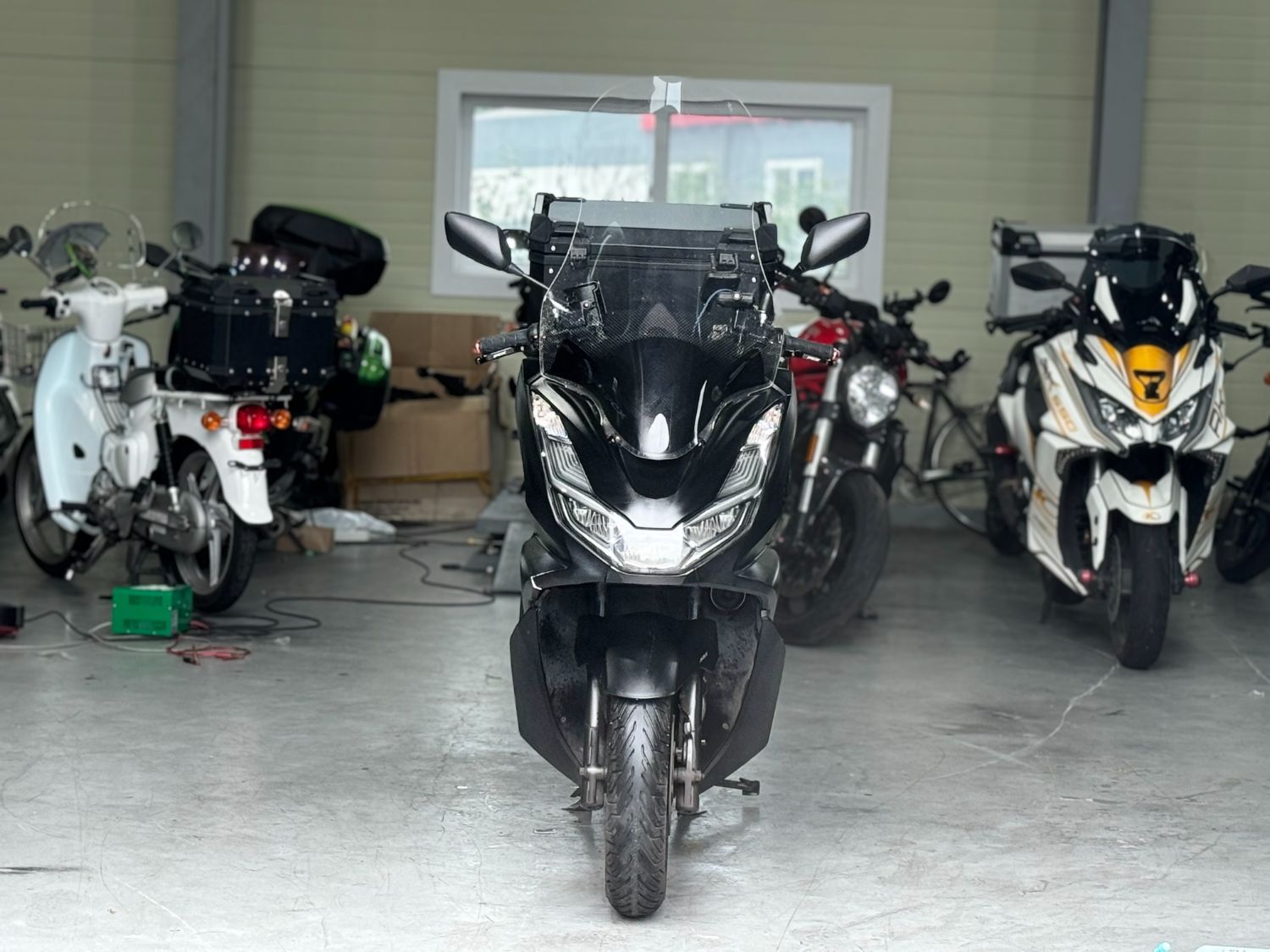 혼다 PCX 125 more