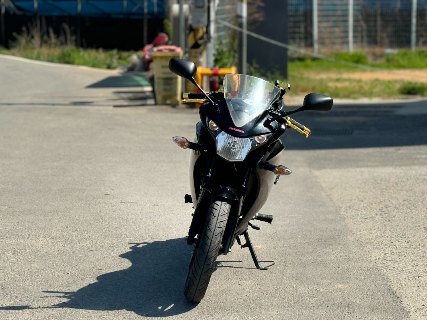 혼다 CBR 125 R thumb 2