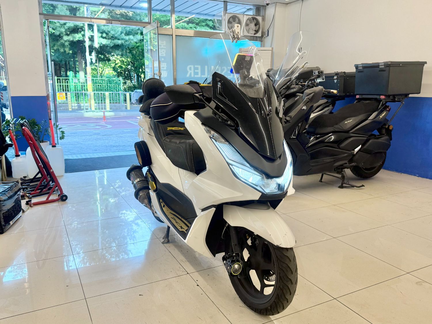 혼다 PCX 125 more