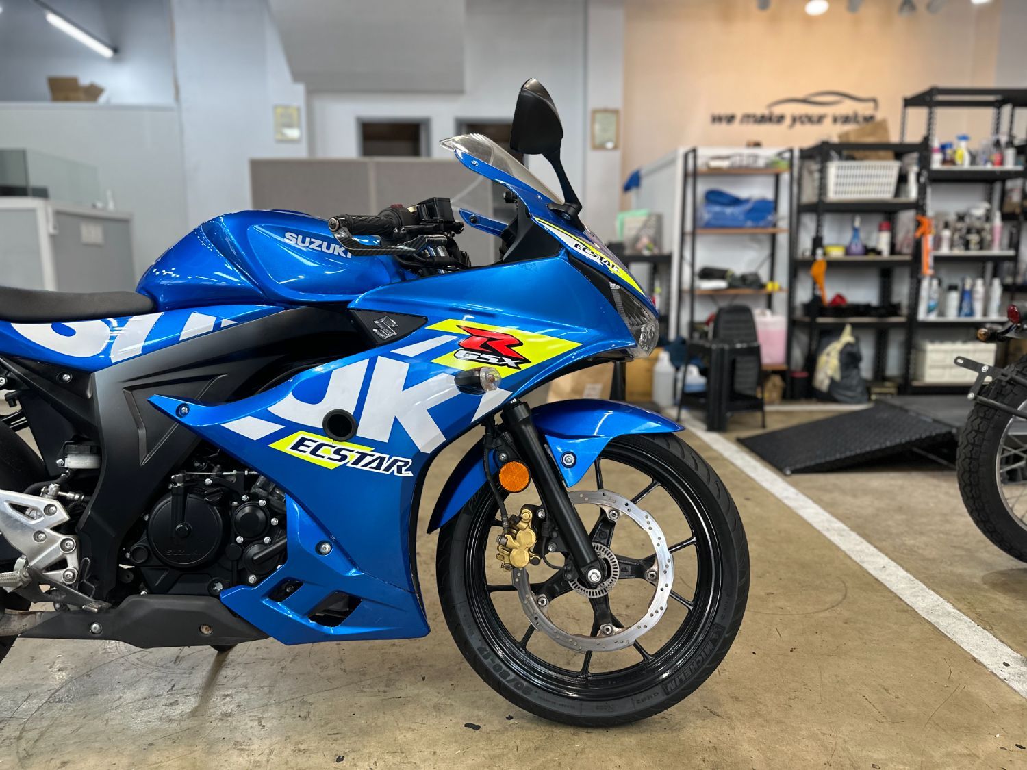 스즈키 GSX R 125 ABS thumb 2