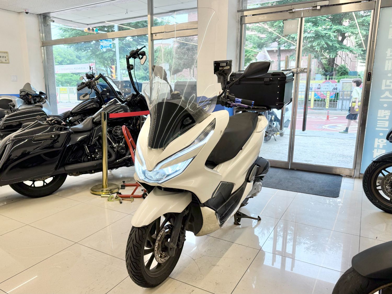 혼다 PCX 125 thumb 2