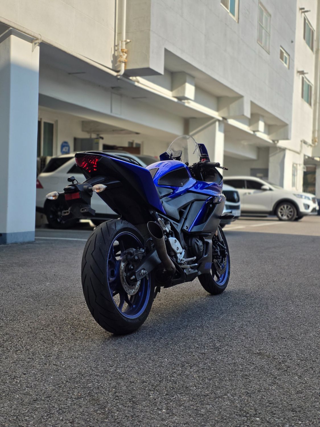 야마하 YZF R3 more