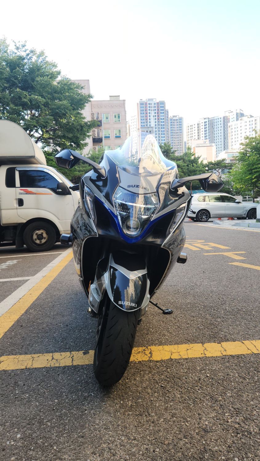 스즈키 하야부사 more