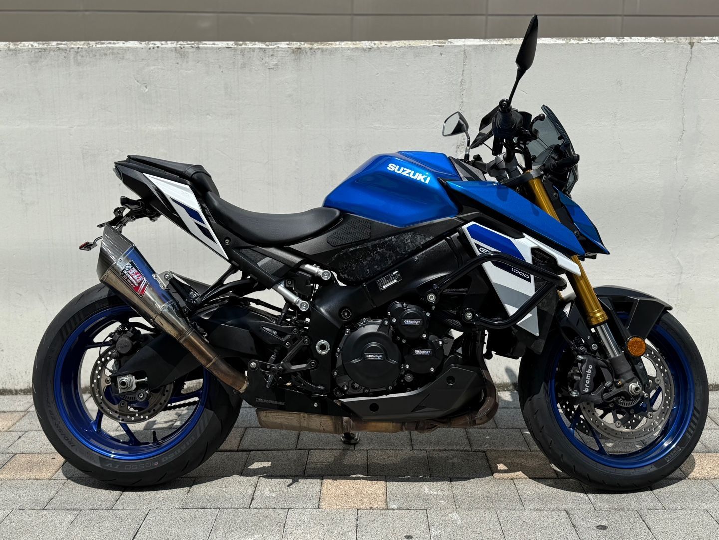 스즈키 GSX S 1000 thumb 2