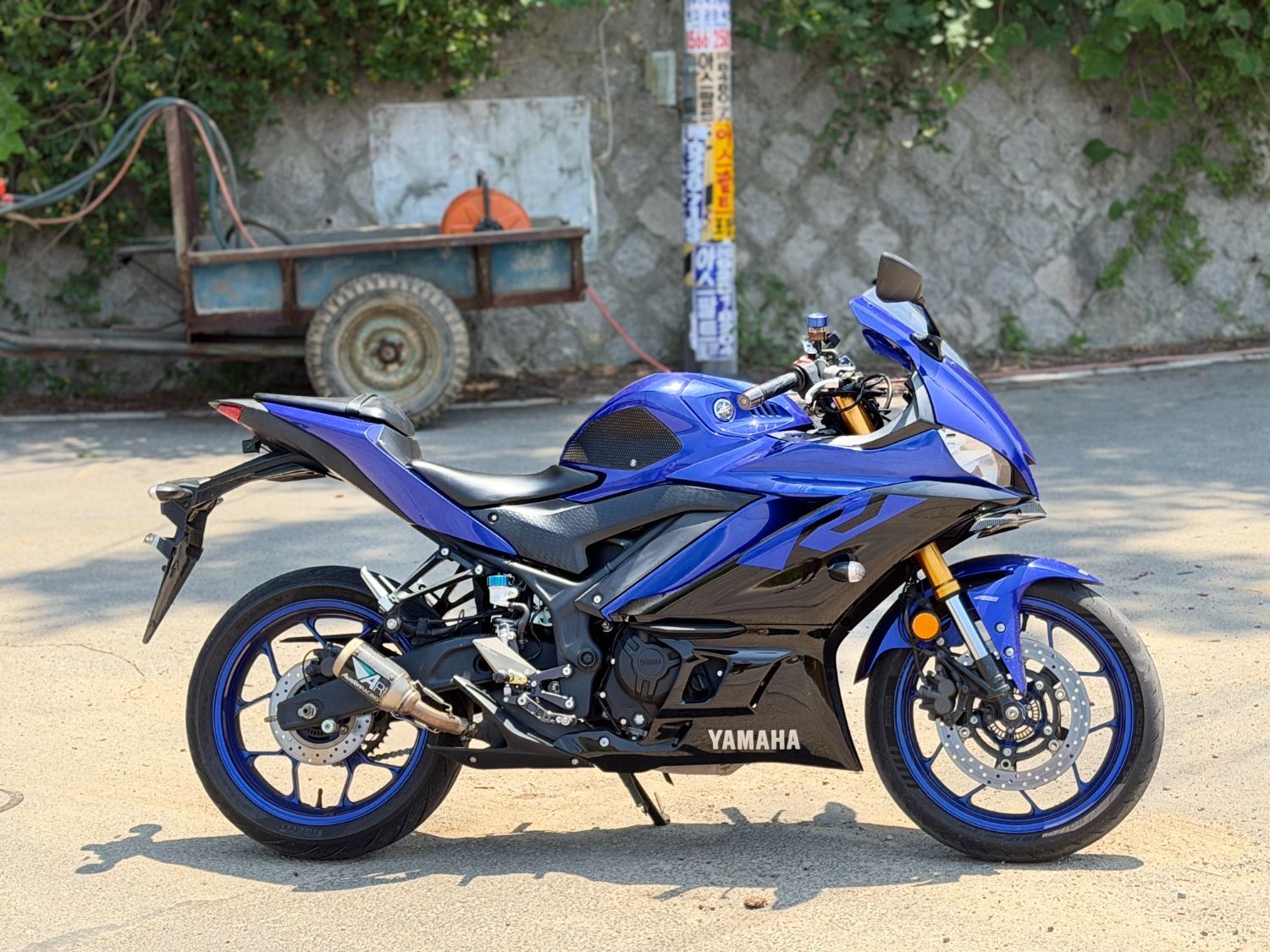 야마하 YZF R3 more
