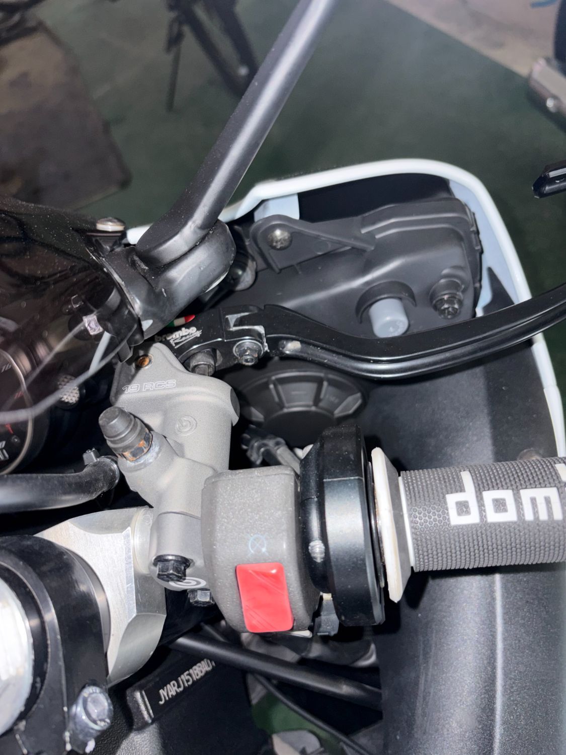야마하 YZF R6 more