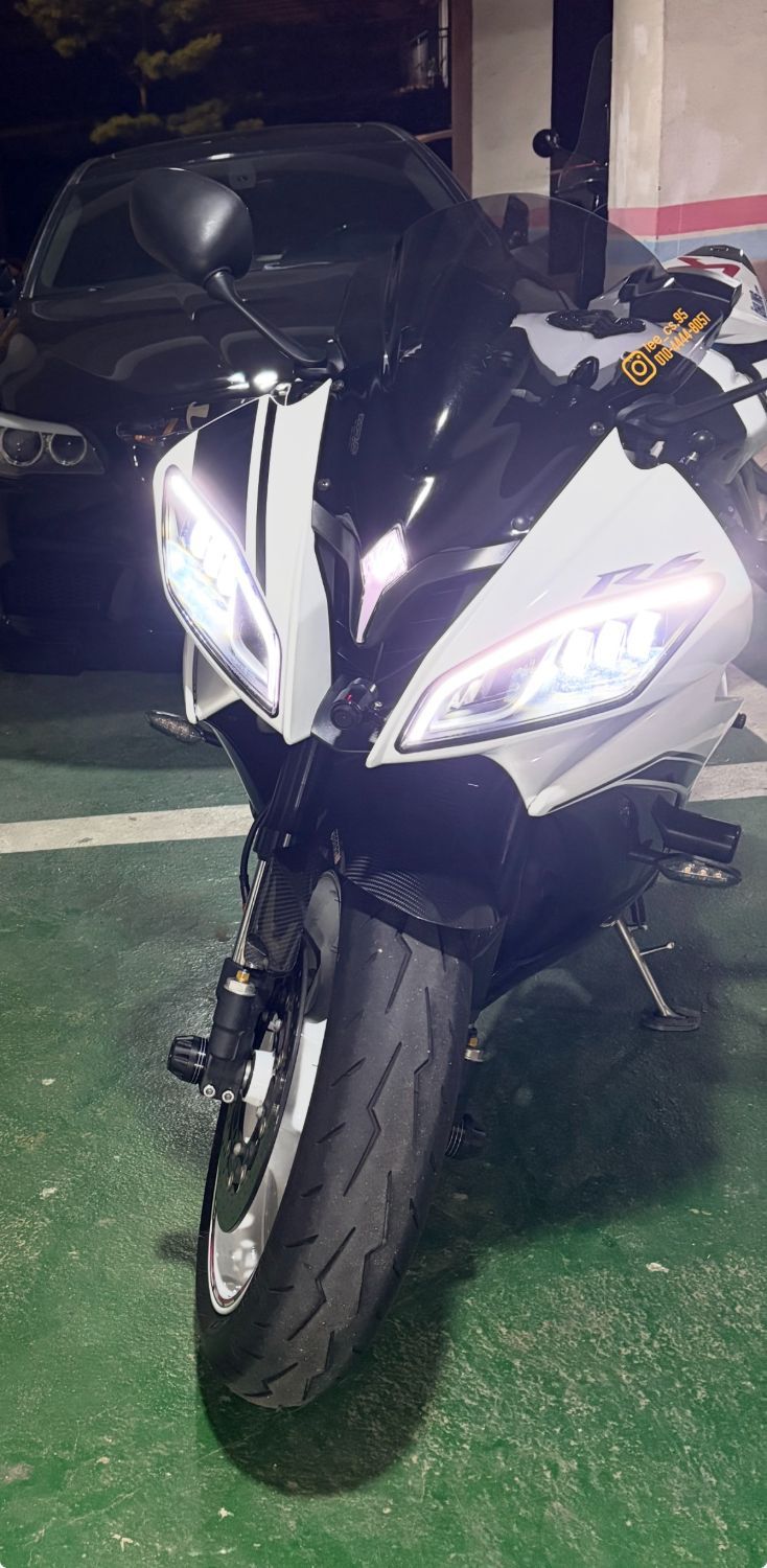 야마하 YZF R6 main
