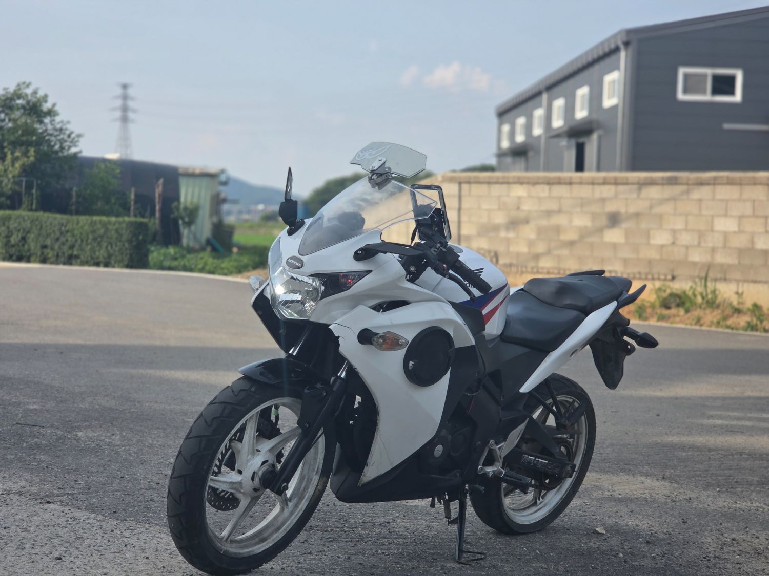 혼다 CBR 125 R more