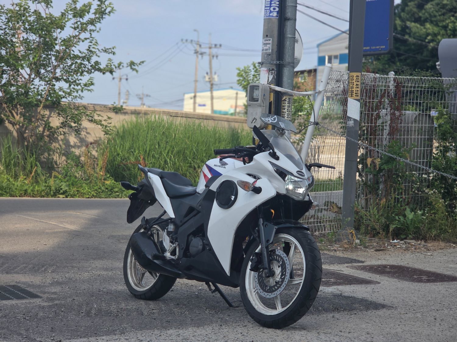 혼다 CBR 125 R main