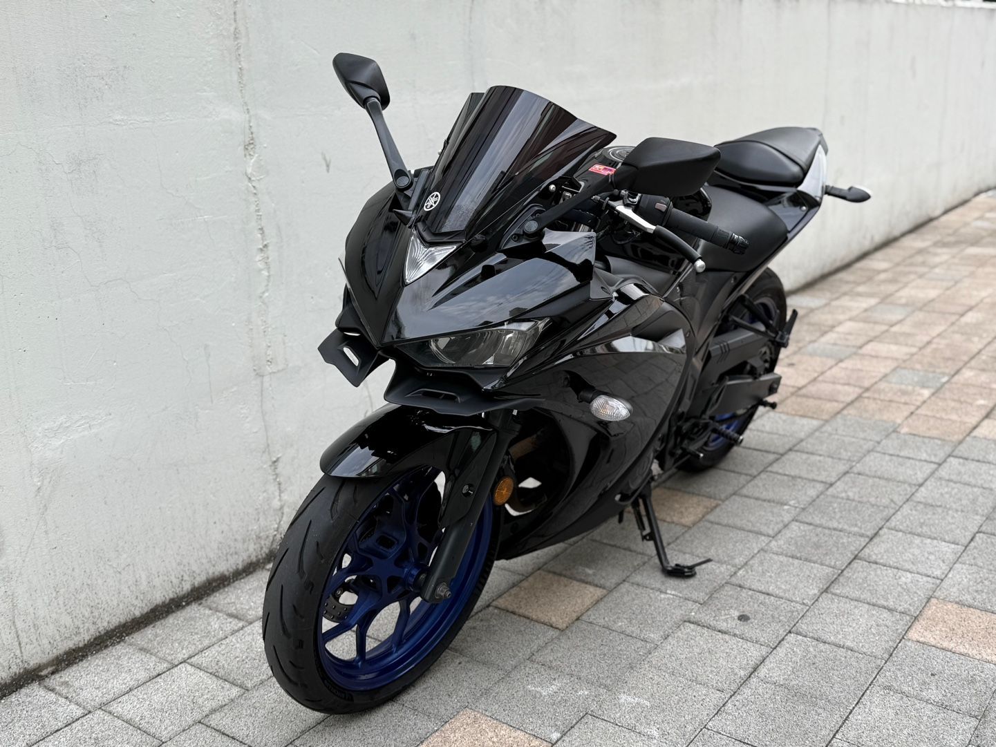 야마하 YZF R3 main