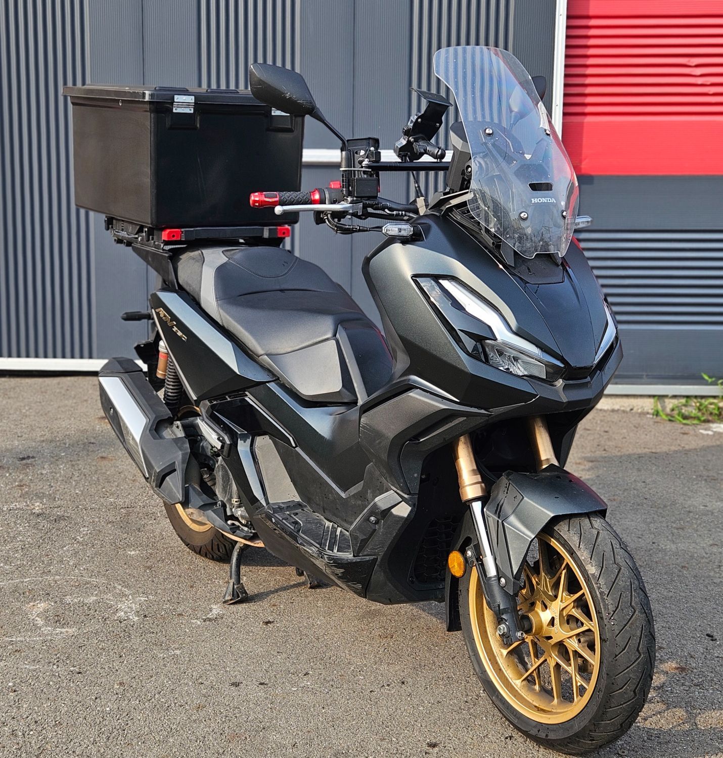 혼다 ADV 350 main
