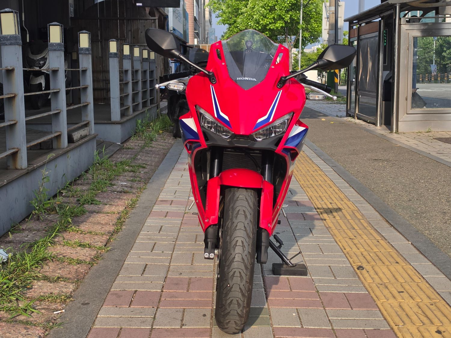 혼다 CBR 500 R main