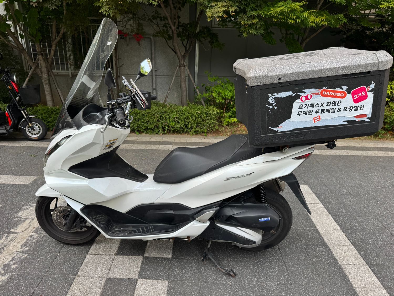 혼다 PCX 125 thumb 2