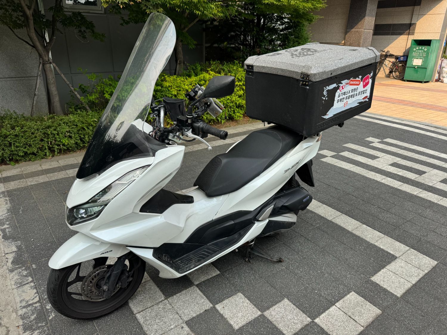 혼다 PCX 125 more