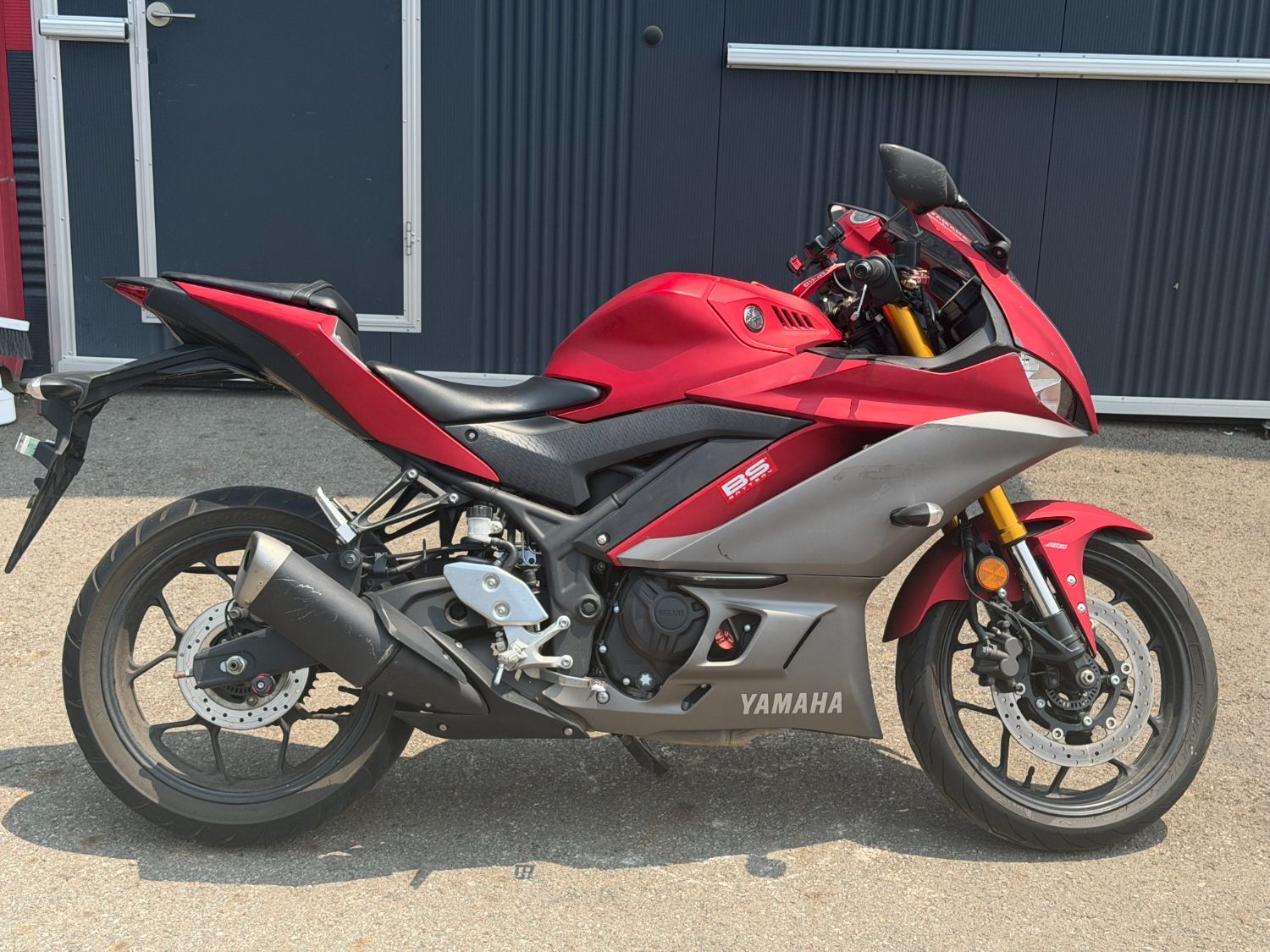 야마하 YZF R3 main