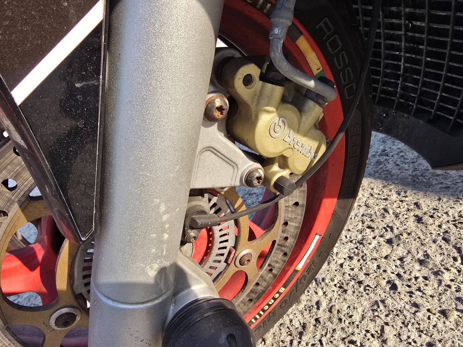 아프릴리아 SRV 850 main