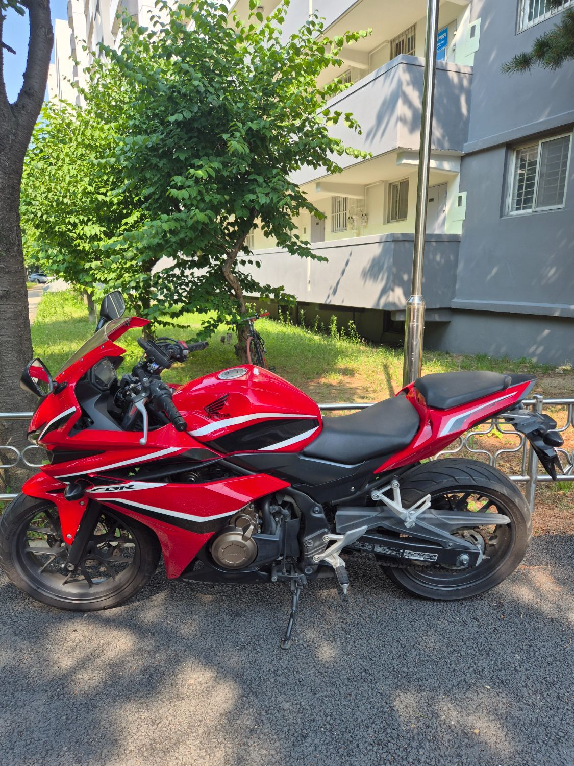 혼다 CBR 500 R main