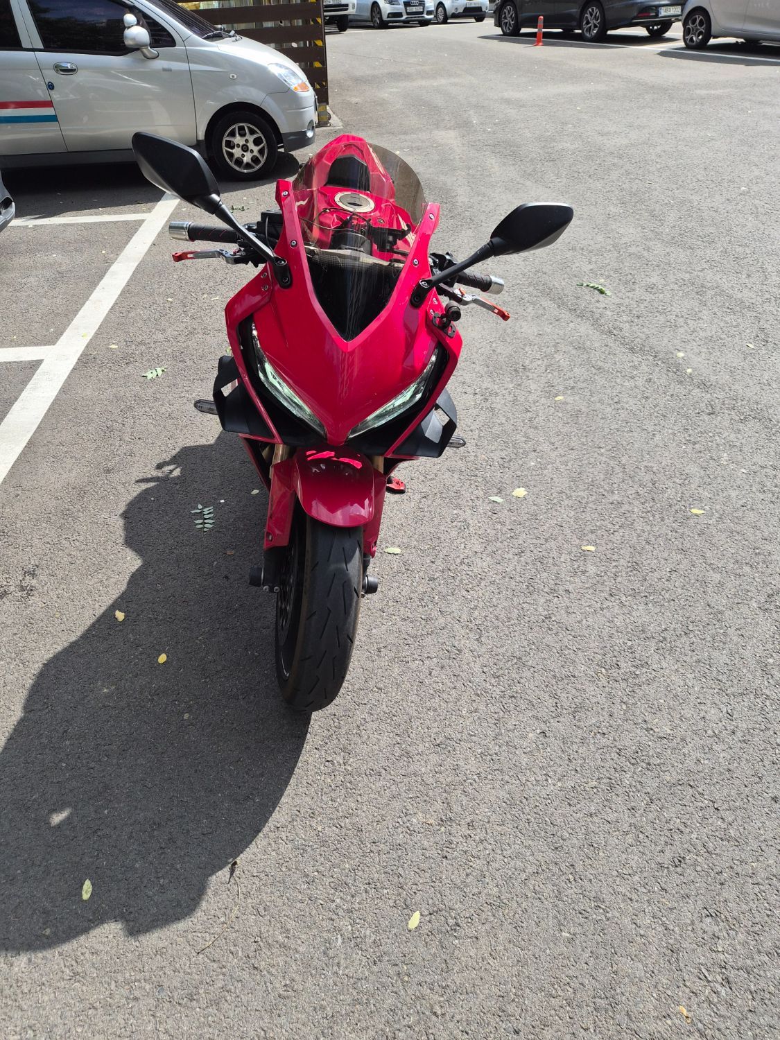 혼다 CBR 650 R MT thumb 2