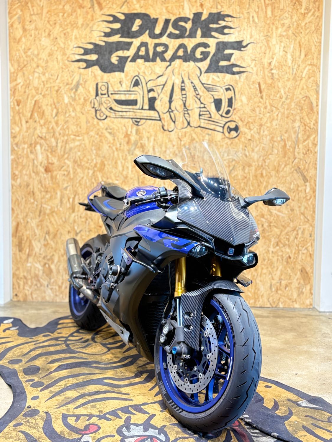 야마하 YZF R1 main