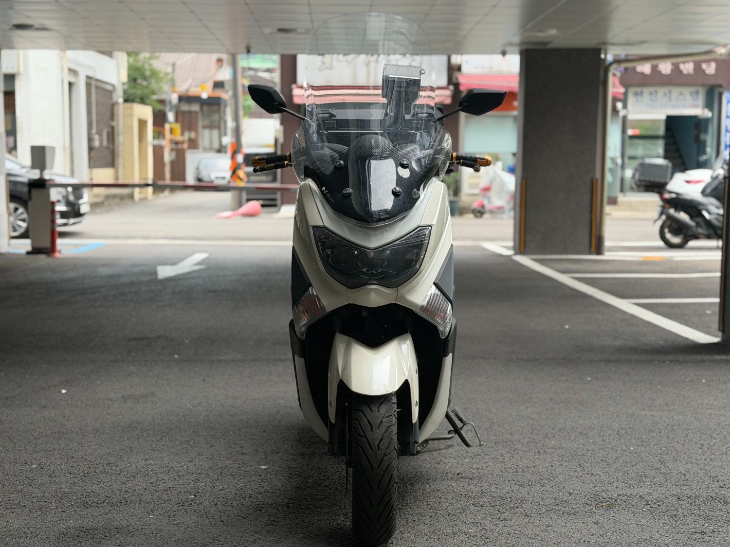 야마하 NMAX 125 main