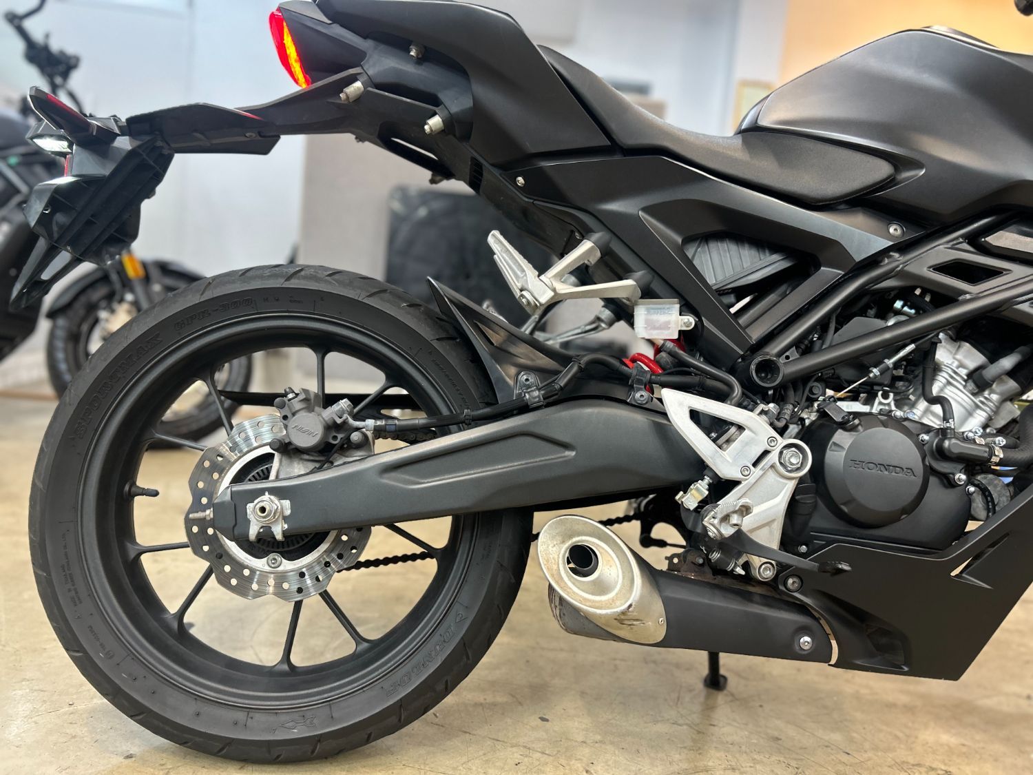 혼다 CB 125 R more