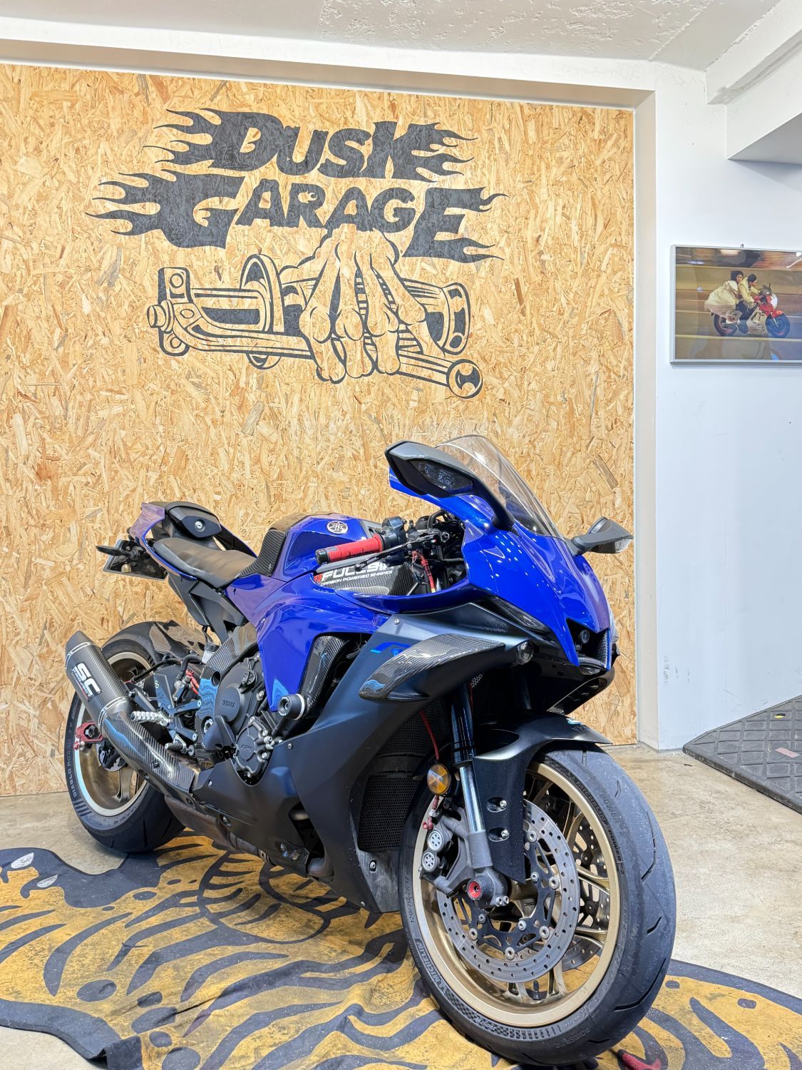 야마하 YZF R1 main