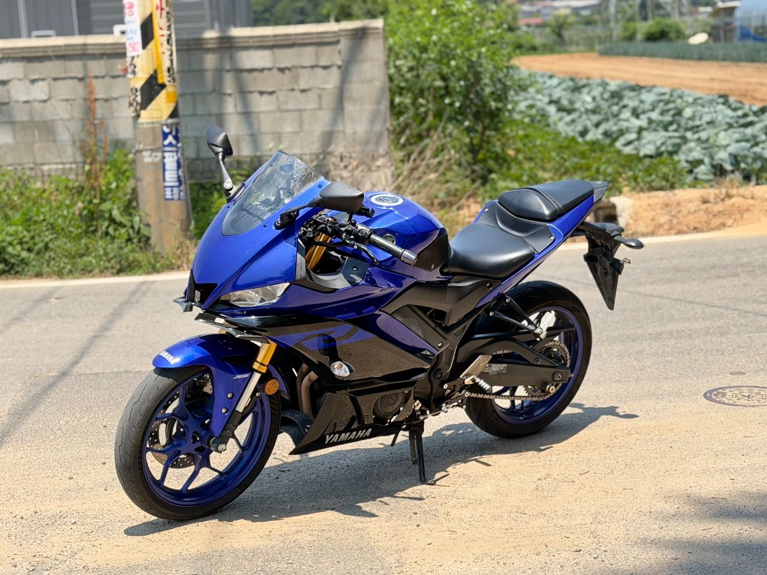 야마하 YZF R3 more