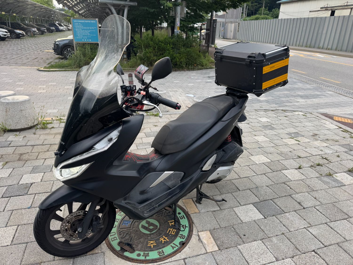혼다 PCX 125 more