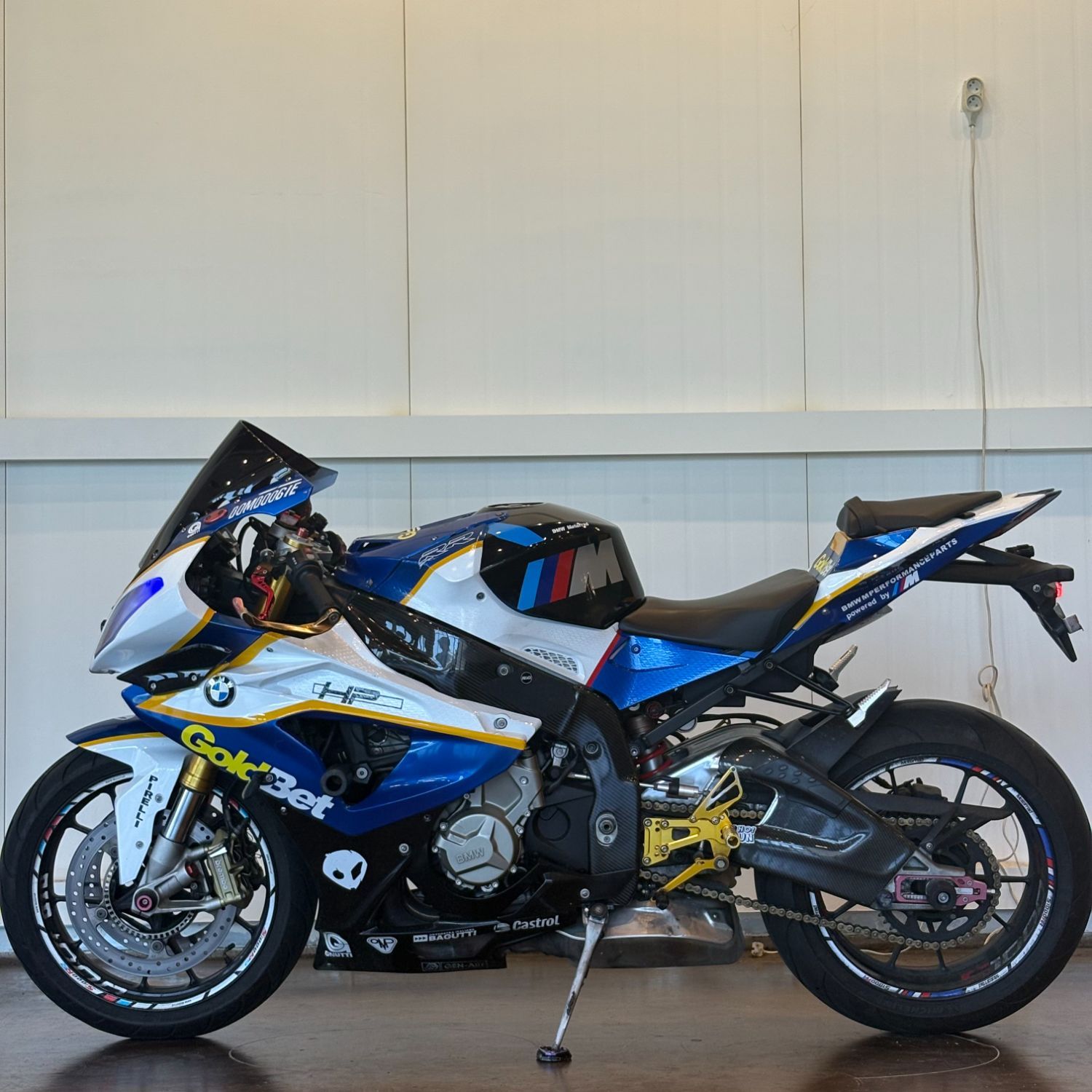 BMW S 1000 RR more