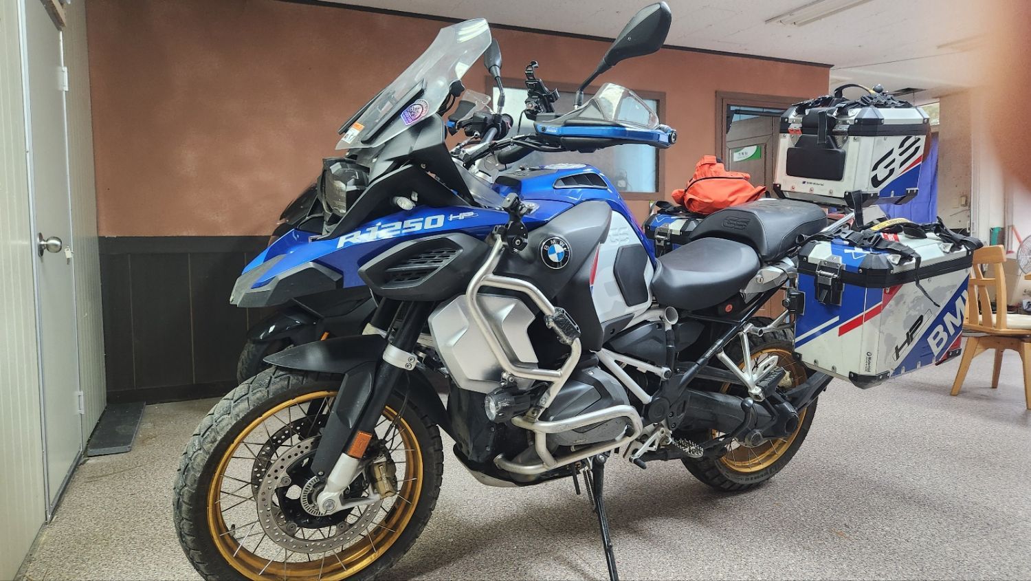 BMW R 1250 GS 어드벤처 2019 블루 사진 6